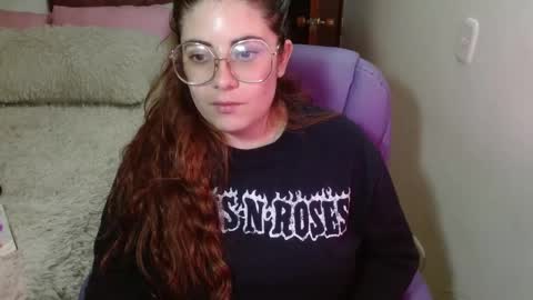 Snapshot of azamy_12 chatting on January 20, 2:53 am Amanda online show from January 20, 2:53 am