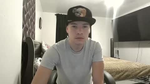 azell19 online show from January 19, 1:04 am