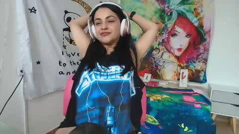 Azucena R online show from March 3, 3:30 pm