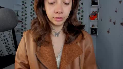 azumi saan online show from November 6, 3:09 am