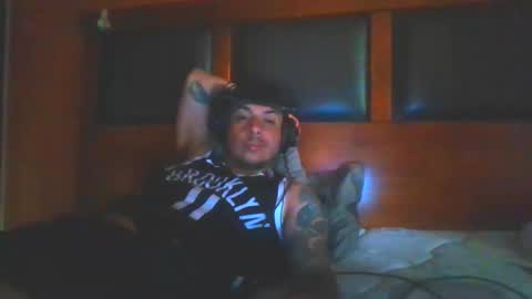 baadddboooy69 online show from November 17, 8:22 pm