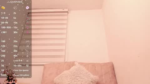 babe_sophiee1 online show from December 14, 4:19 am