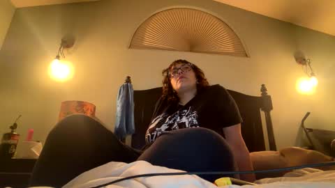 blue online show from March 26, 7:13 am