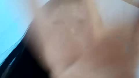 baby_dancer_21 online show from December 20, 7:33 am