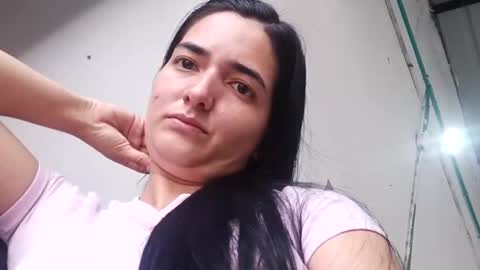 baby_dancer_21 online show from December 29, 3:24 pm