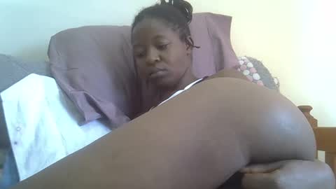 Snapshot of baby_facii chatting on February 13, 9:09 am baby_facii online show from February 13, 9:09 am