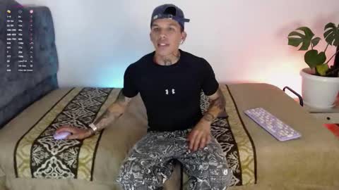 OF GxoXabs online show from November 4, 9:05 pm