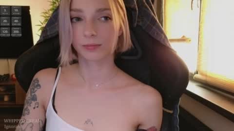 baby gopn1k online show from March 30, 3:01 pm