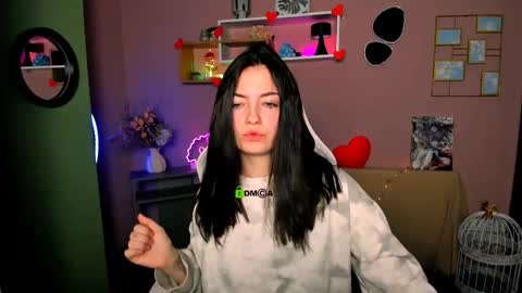 baby online show from February 12, 8:40 am