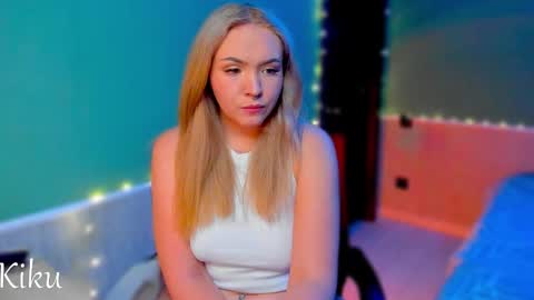 Heyy Im Kikuuu  Im so energetic  Catch my vibe online show from November 16, 10:56 pm