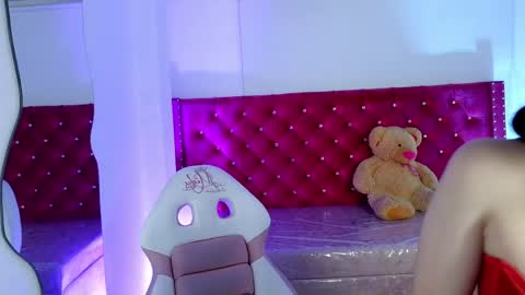 Nico online show from March 25, 11:06 am