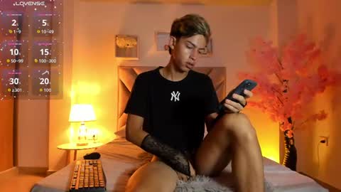 baby_noaht online show from July 7, 1:48 pm