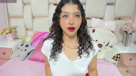 Snapshot of babycoral chatting on October 18, 11:36 am babycoral online show from October 18, 11:36 am