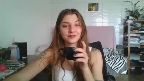 babydemon6 online show from October 13, 1:46 pm