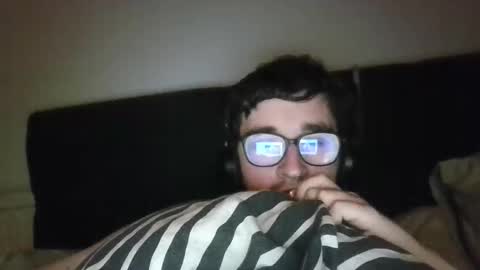 Snapshot of babyrandy1997 chatting on September 24, 8:37 pm babyrandy1997 online show from September 24, 8:37 pm