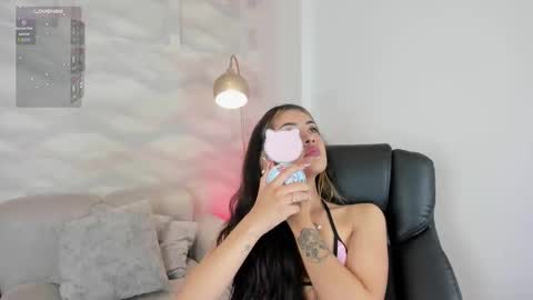 babyyfortune_ online show from November 25, 8:18 pm