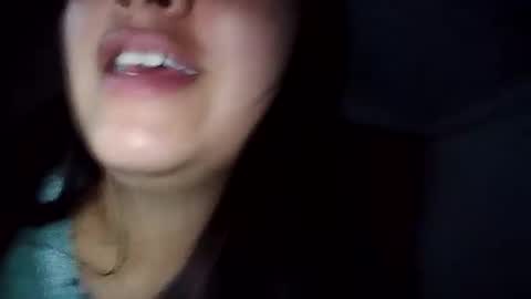 Snapshot of babyymango_ chatting on January 2, 11:27 pm  Gisselle  online show from January 2, 11:27 pm