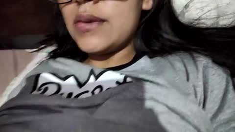 Snapshot of babyymango_ chatting on March 3, 4:14 am  Gisselle  online show from March 3, 4:14 am