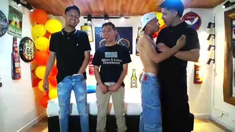 Snapshot of backyardigans chatting on February 9, 6:37 pm backyardigans online show from February 9, 6:37 pm