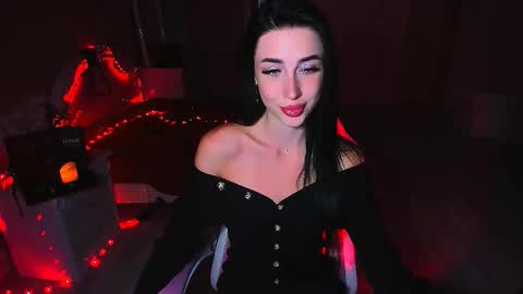 Miss Desire...do you remember online show from September 10, 7:31 am