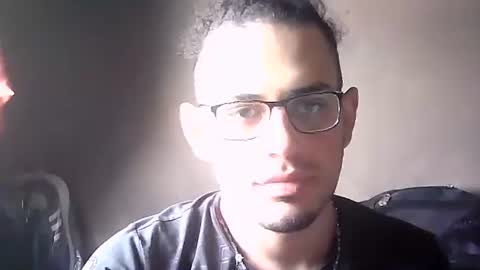 sneiderpindter  online show from March 1, 6:43 pm