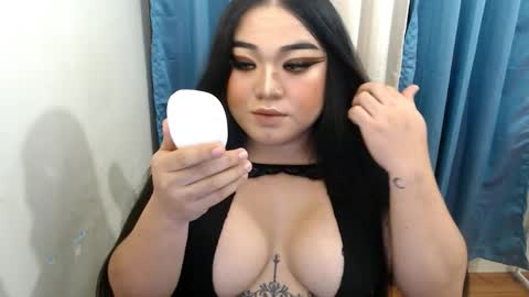 itsme jannaxx online show from November 23, 8:40 pm