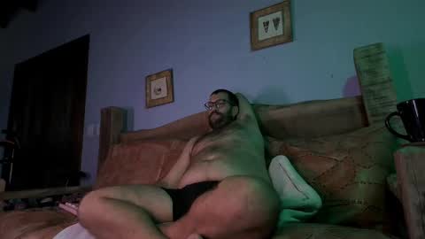 Snapshot of baddaddybrasil chatting on March 12, 12:26 pm Baddaddybrazil online show from March 12, 12:26 pm