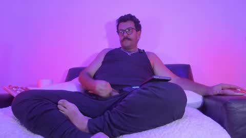 Baddaddybrazil online show from May 12, 6:50 pm