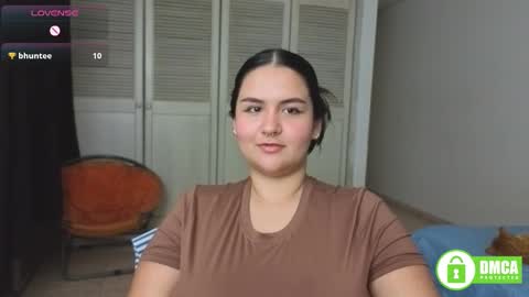 want custom text me through my snap 3  online show from March 5, 2:53 am