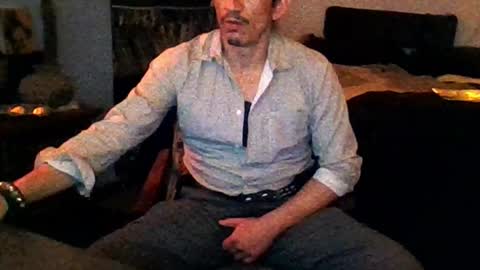 Mexican livin Off the Wall online show from February 22, 2:59 am