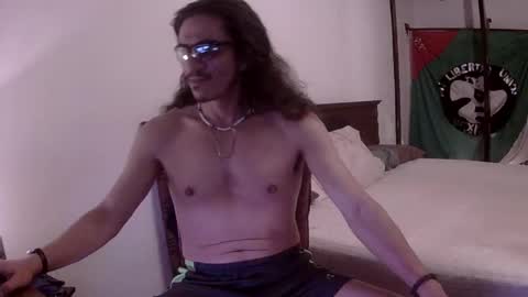 Mexican livin Off the Wall online show from June 5, 6:52 am