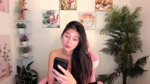 Joshaine online show from July 16, 9:39 pm
