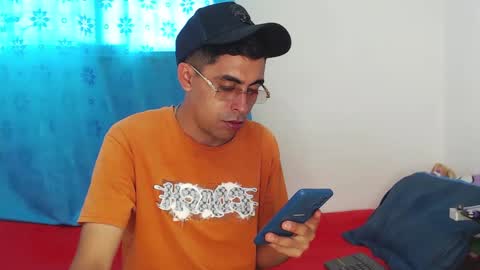 Juan Help us reach 100 likes online show from February 21, 7:10 pm