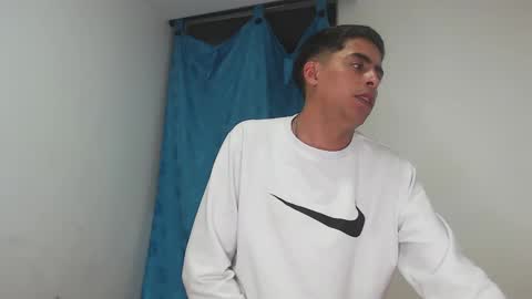 Juan Help us reach 100 likes online show from January 21, 3:59 am