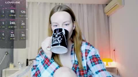 Alice online show from October 13, 3:14 pm