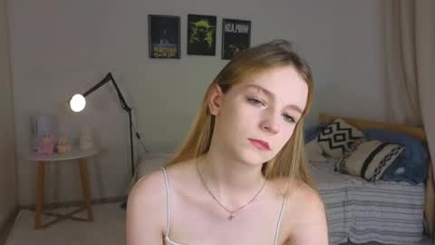 Kate online show from June 4, 4:24 pm