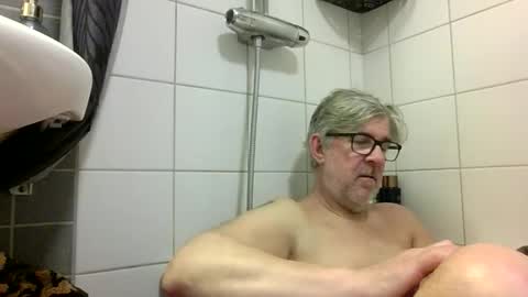 baggelina75 online show from March 16, 7:51 pm