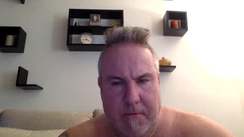 banana5289 online show from March 9, 8:46 pm