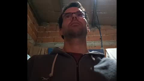 Ezequiel online show from April 10, 1:55 am