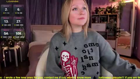 Allie online show from October 26, 10:27 am