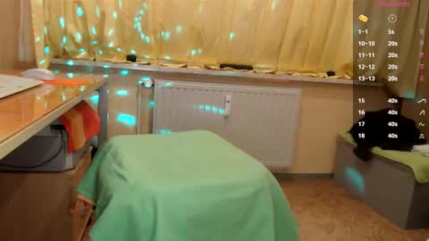       online show from December 21, 4:02 pm