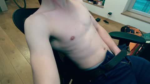 banzak online show from February 25, 3:09 pm