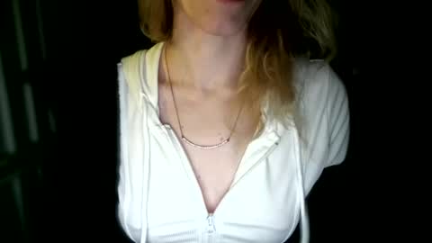 charliejones online show from February 19, 7:26 pm