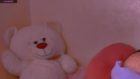Snapshot of barbara_bb chatting on September 17, 3:32 am Barbie Kim online show from September 17, 3:32 am