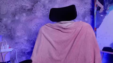 barbara_dennis online show from November 3, 1:01 pm