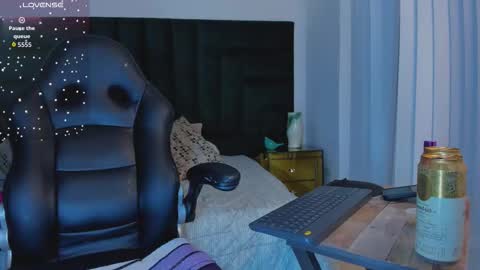 Snapshot of barbaraknox_ chatting on September 30, 2:22 am Barbara online show from September 30, 2:22 am