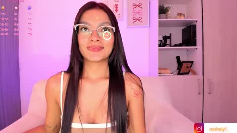 Snapshot of barbie_brunette3 chatting on October 6, 12:07 am  independet model online show from October 6, 12:07 am