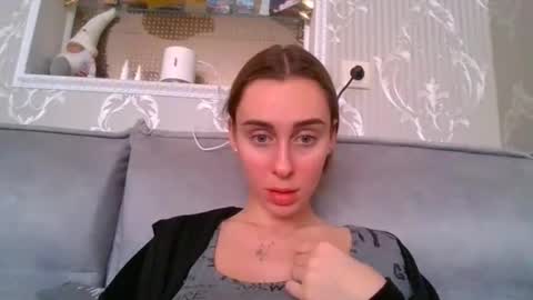 Snapshot of barbie_giirls_ chatting on March 6, 11:36 am Kate online show from March 6, 11:36 am