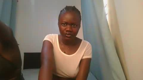 queen online show from February 18, 8:25 am