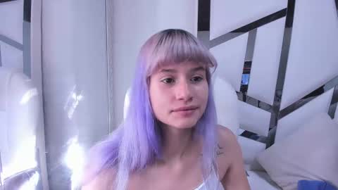 Snapshot of barbieambarx chatting on September 16, 12:40 pm Barbie online show from September 16, 12:40 pm